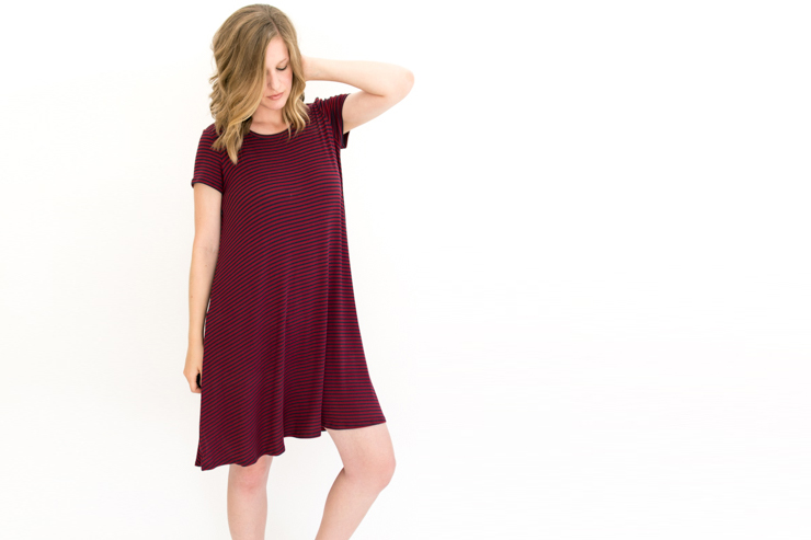 Closet Core – Ebony Tee with Invisible Zippers [Nursing Friendly]